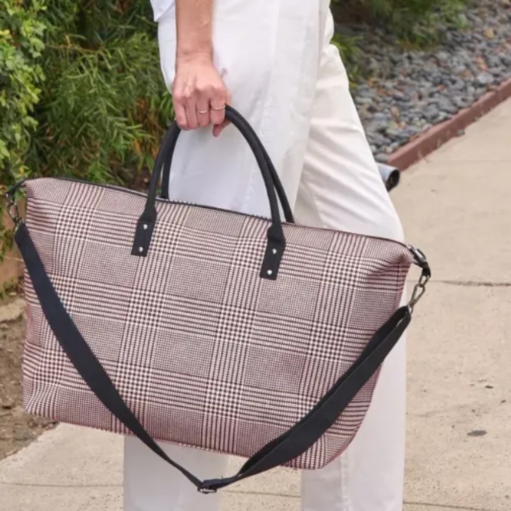 Lulu Dharma Frasier Plaid Weekender Bag Pink  and Black NWT Bag Originally $129